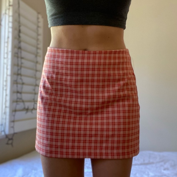 Urban outfitters cute skirt! Size medium - Picture 3 of 3